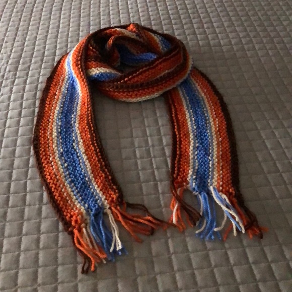 ADORABLE SKINNY SCARF (new) - Picture 1 of 4